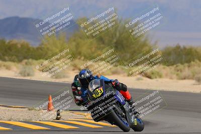 media/Oct-30-2022-CVMA (Sun) [[fb421c3cec]]/Race 5 Amateur Formula Middleweight/